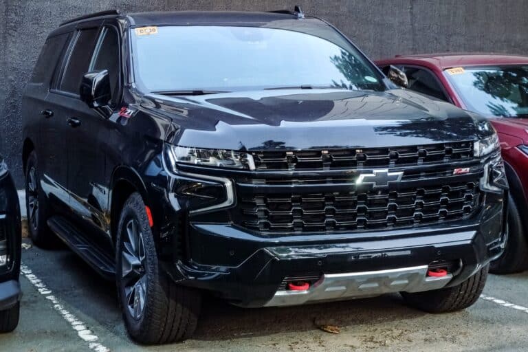 Black Chevrolet Suburban Z71, front view